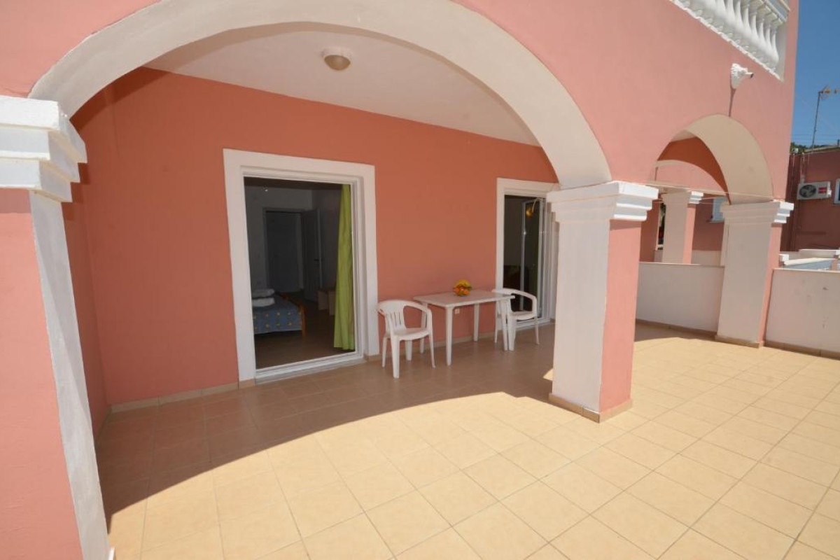 Paradiso Apartments