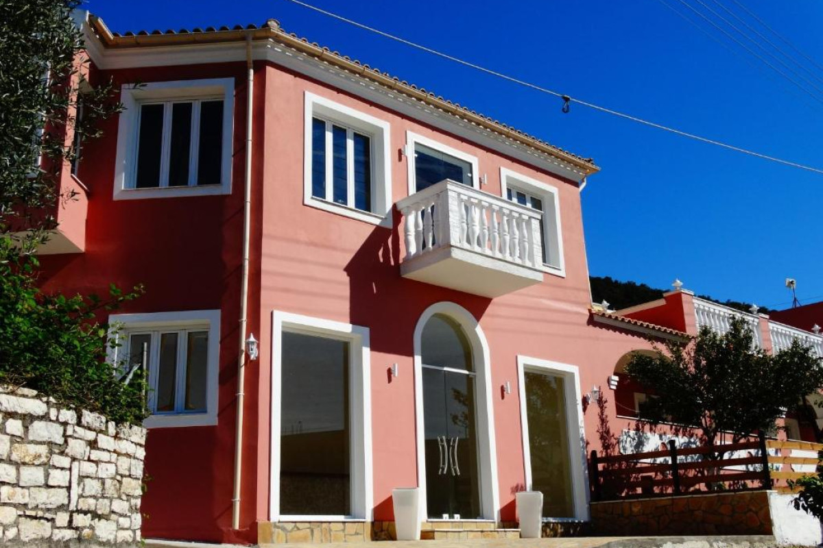 Paradiso Apartments