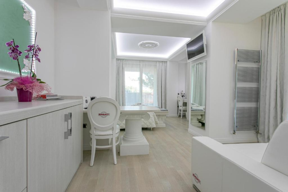 Paradiso Hotel Bovelacci