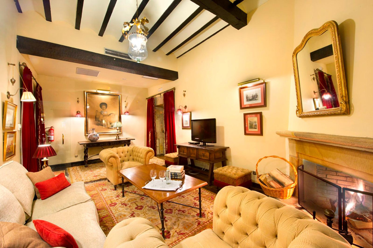 Parador De Santillana Gil Blas