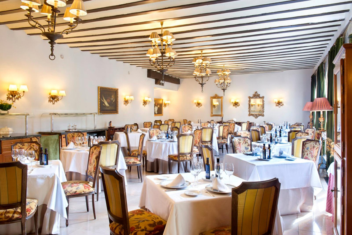 Parador De Santillana Gil Blas