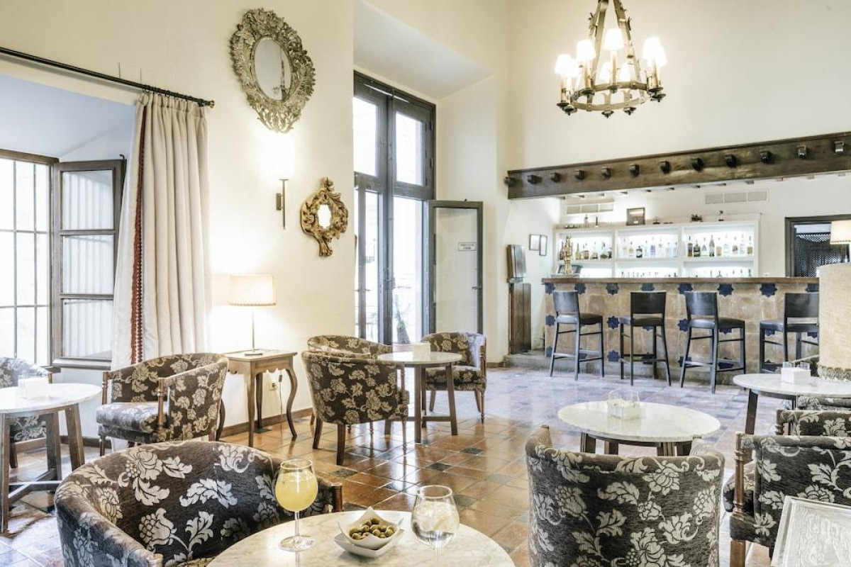 Parador De Zafra