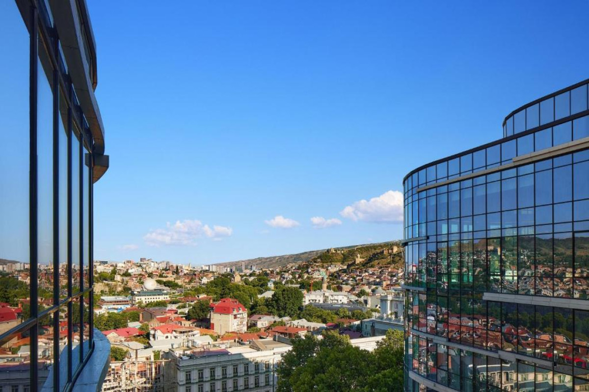 Paragraph Freedom Square, a Luxury Collection Hotel
