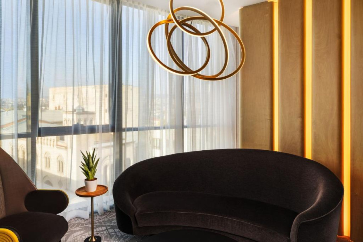 Paragraph Freedom Square, a Luxury Collection Hotel