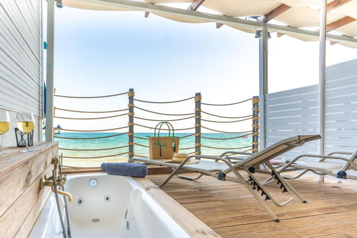 Paralia Beach Boutique Hotel