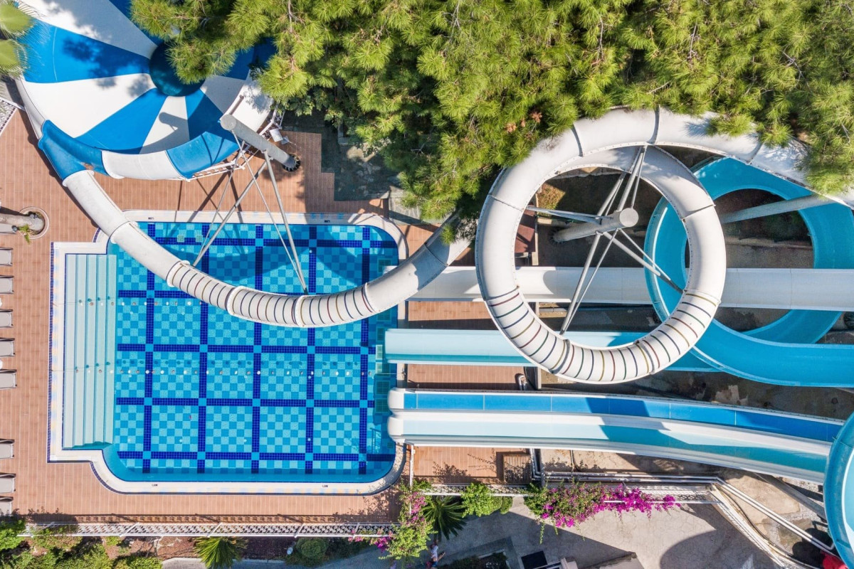 Rubi Platinum SPA Resort and Suites