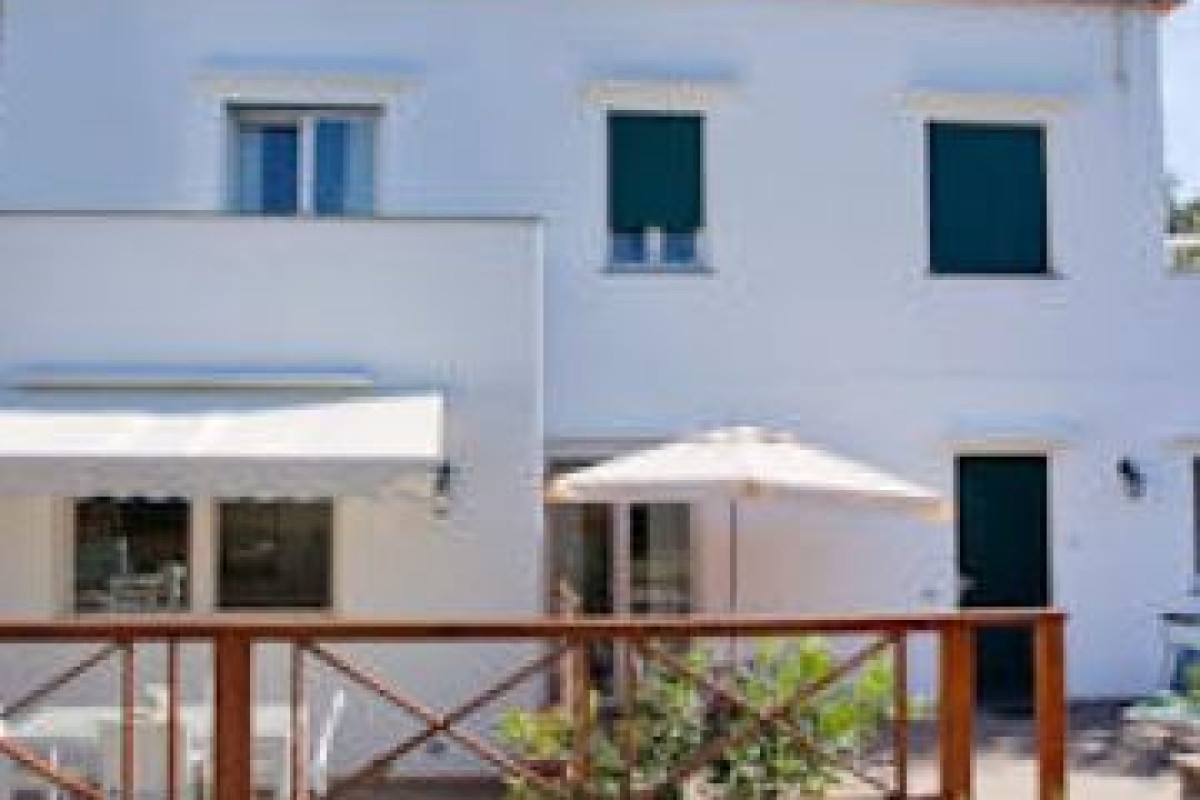 PARCO VITTORIA HOLIDAYS HOUSE