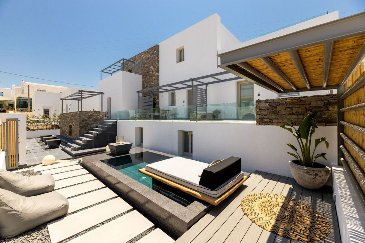 Parion Opus Paros