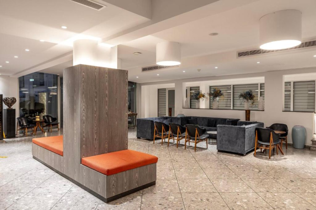Park Beach Hotel