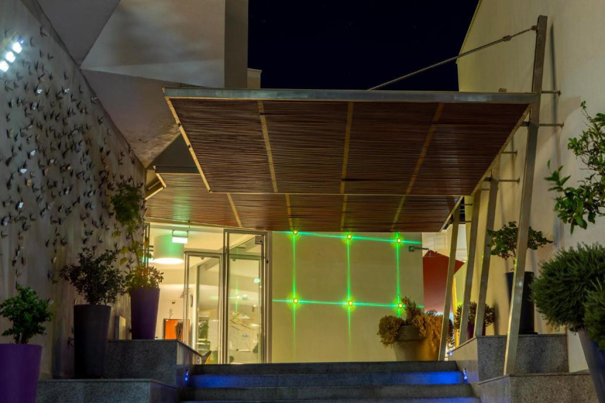 Park Beach Hotel