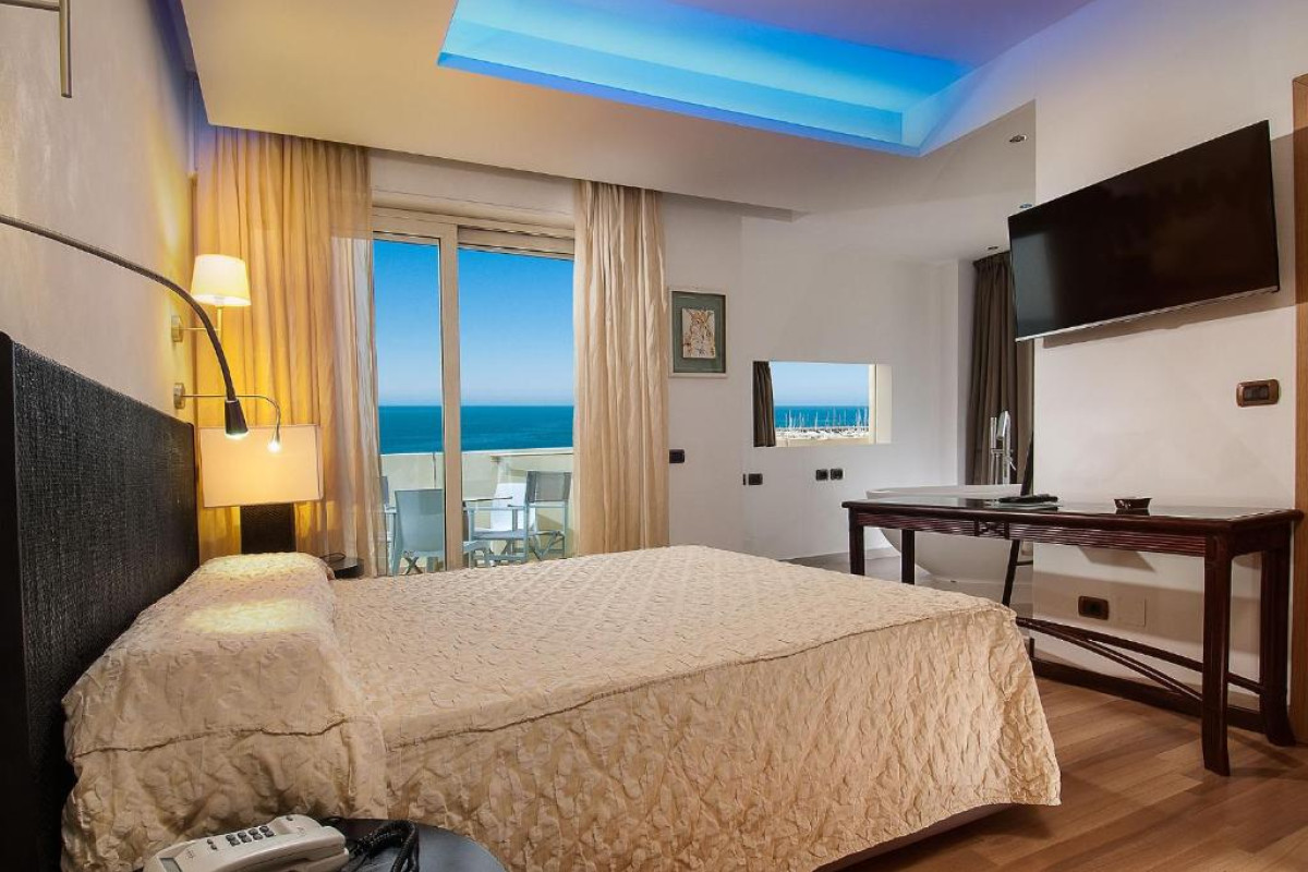 Park Hotel