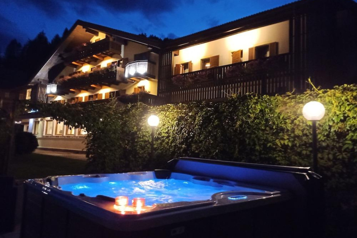 Park Hotel Arnica