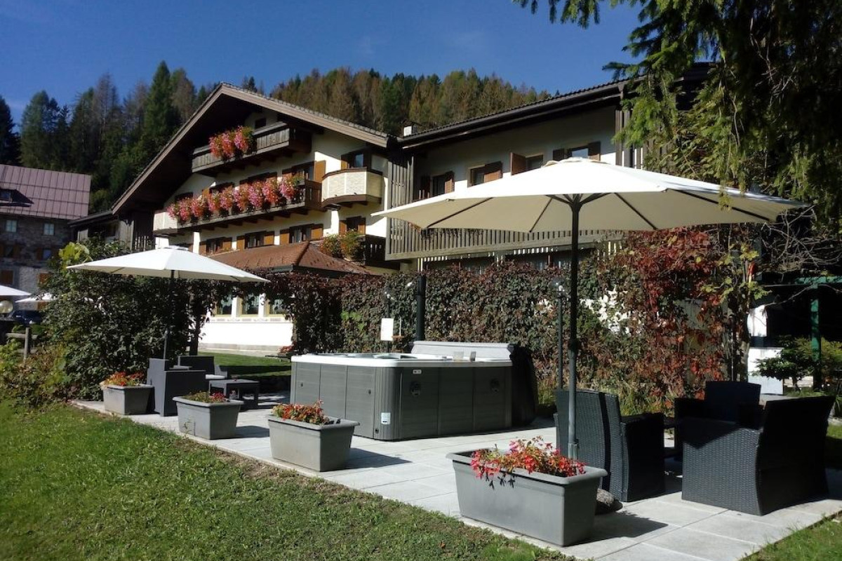 Park Hotel Arnica