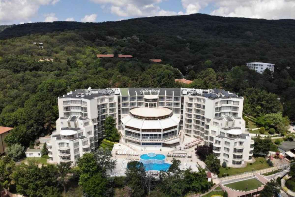 PARK HOTEL GOLDEN BEACH