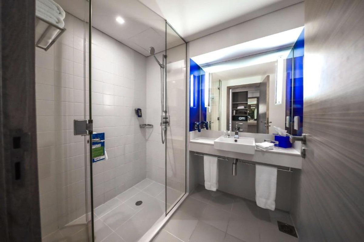 PARK INN BY RADISSON ABU DHABI YAS ISLAND