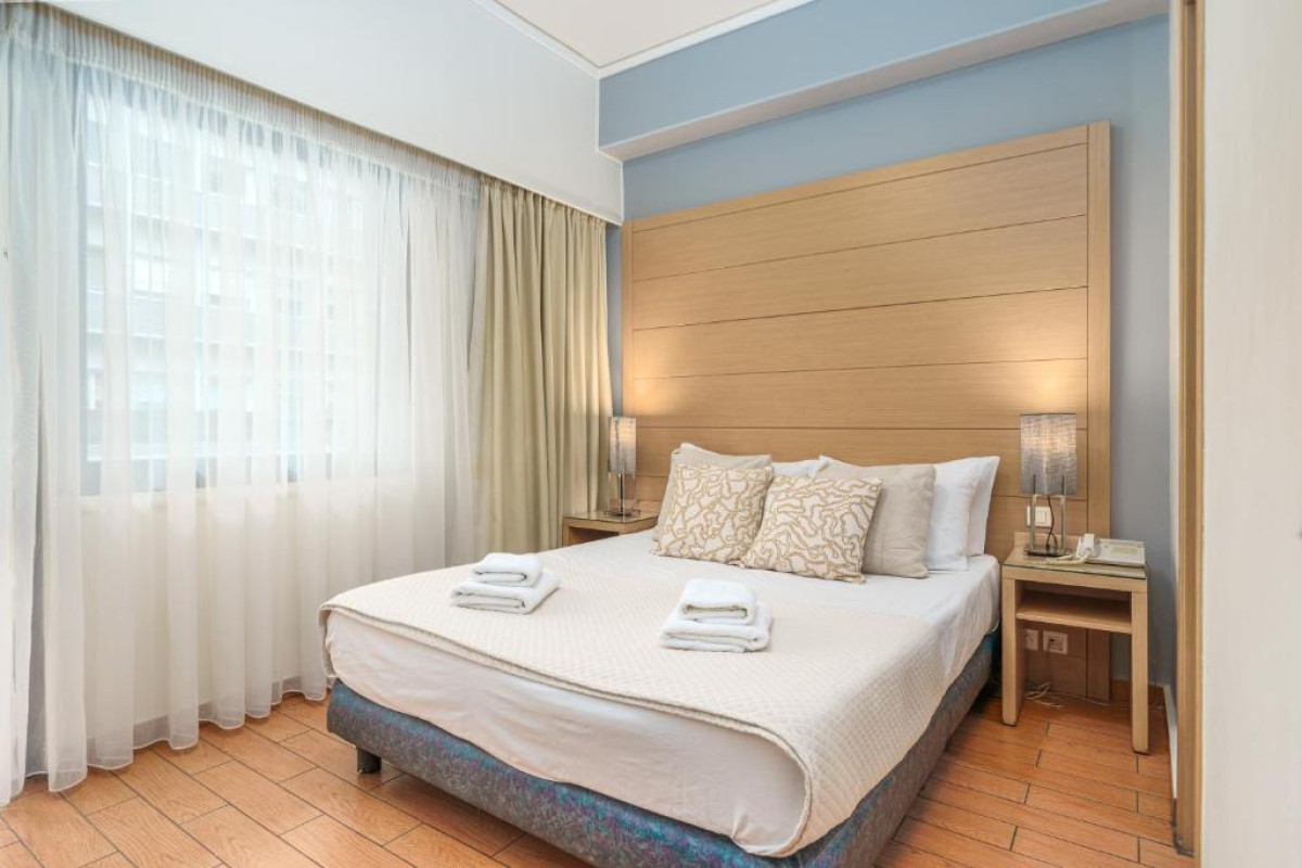 Parnon Hotel