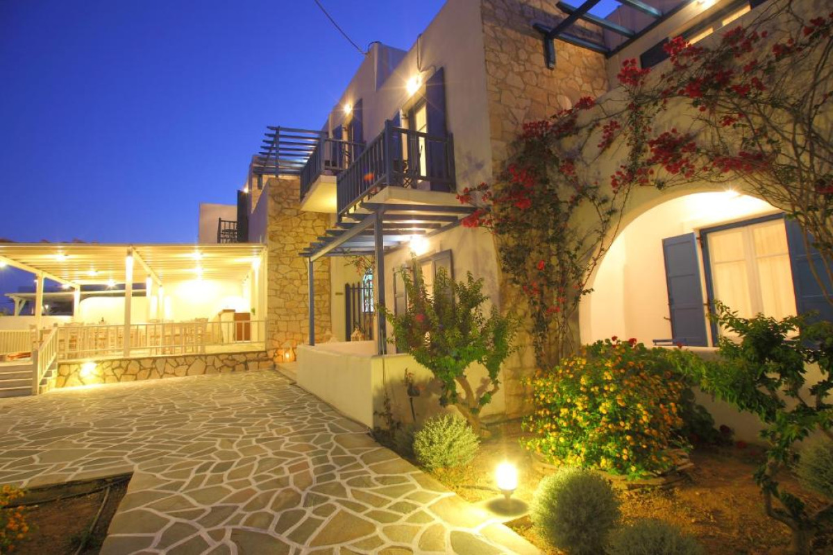 Paros Inn Seafront by GHH