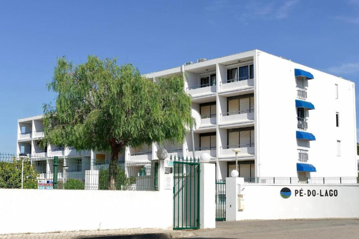 Parque Mourabel, Oasis Village and Pe do Lago