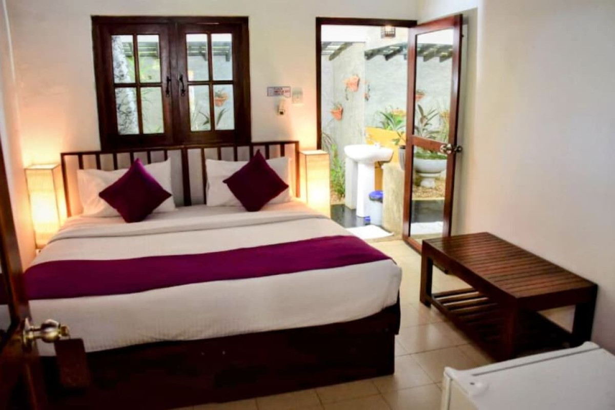 PAVANA HOTEL