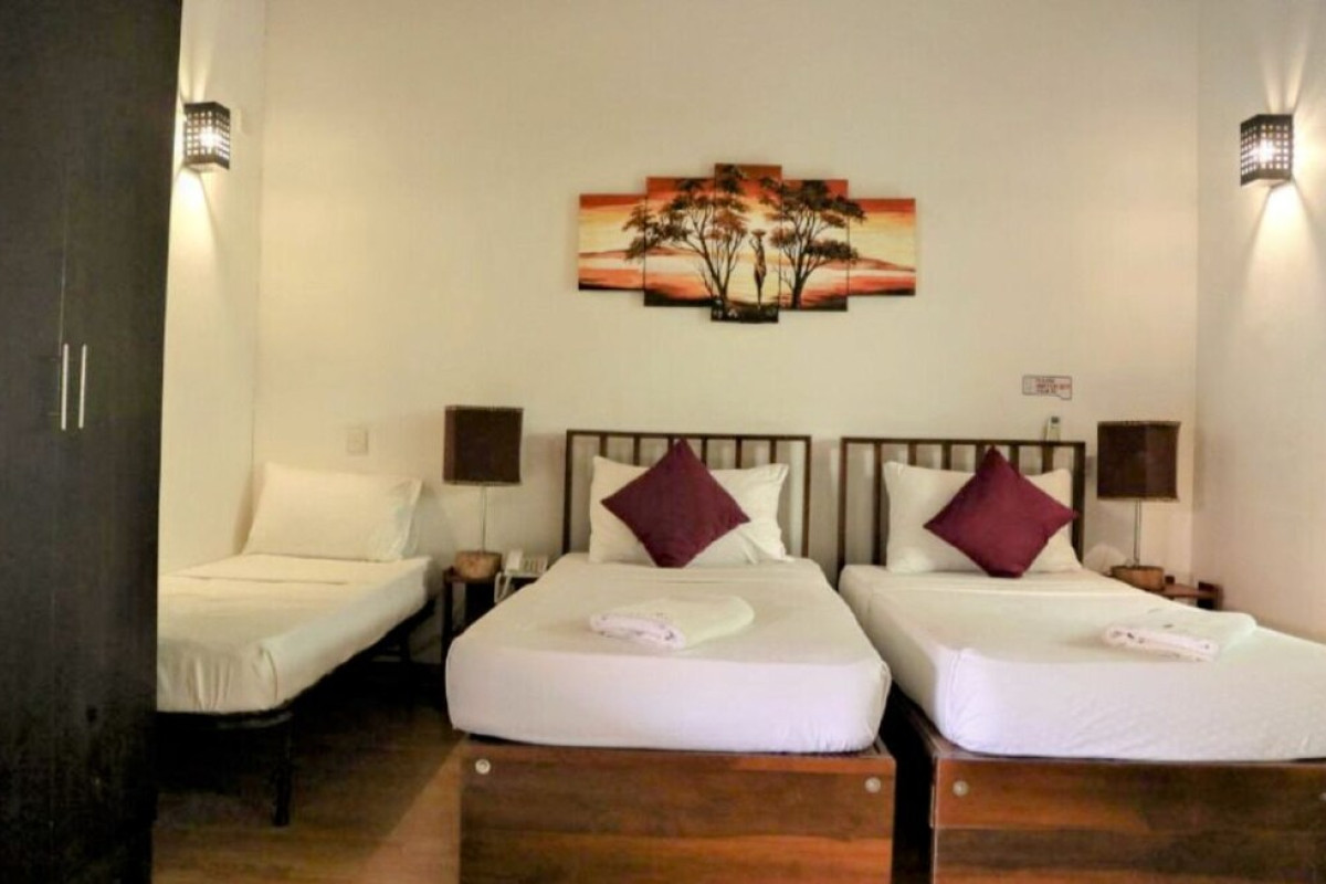 PAVANA HOTEL