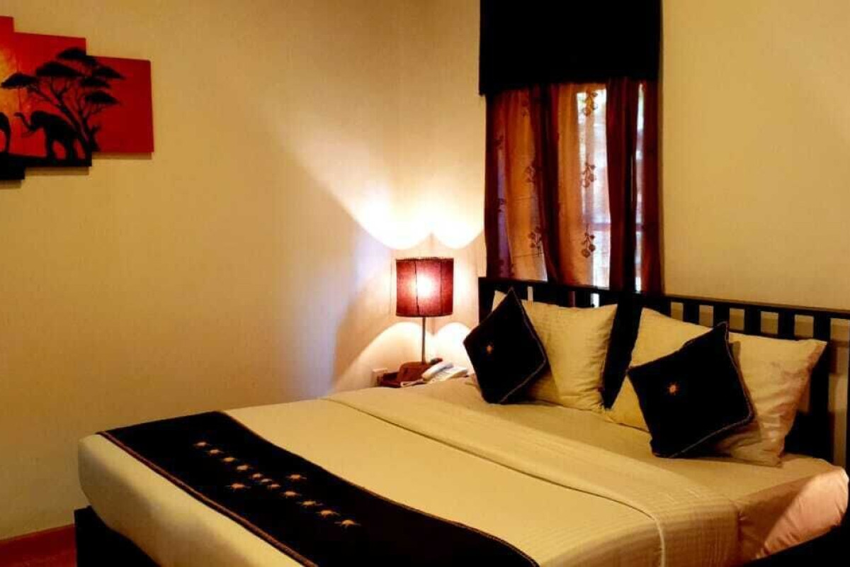 PAVANA HOTEL