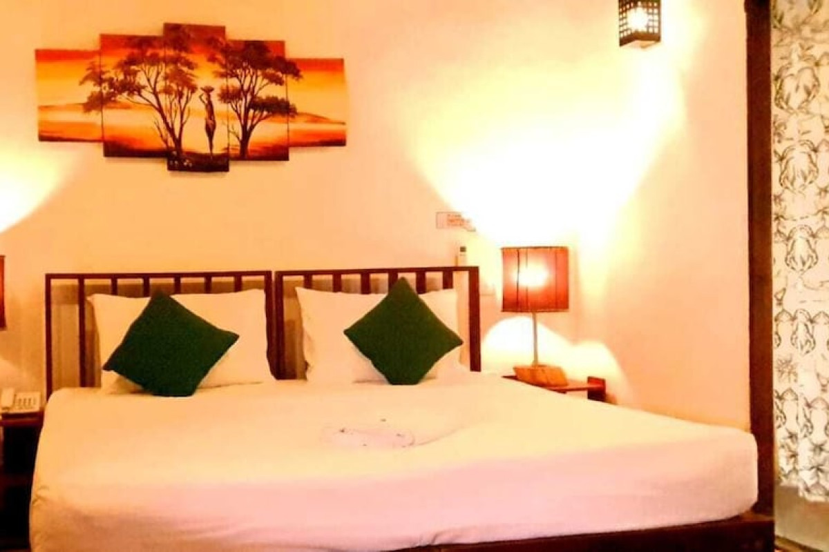 PAVANA HOTEL