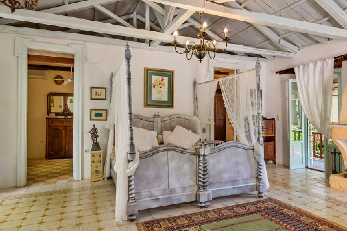Pavezzo Country Retreat