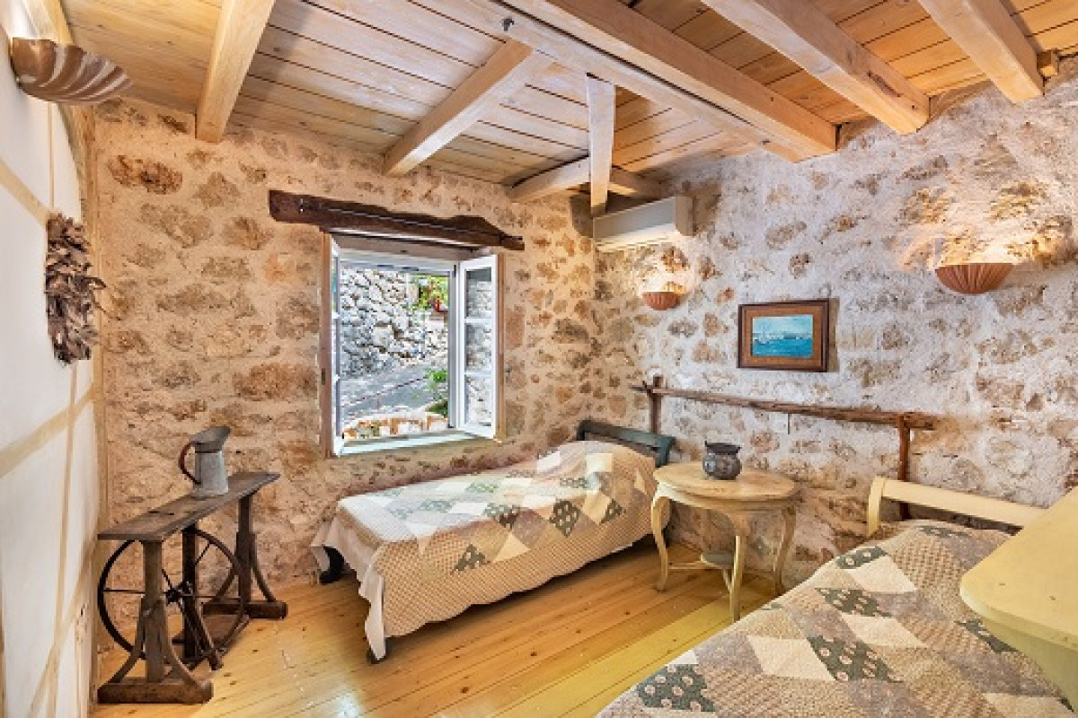 Pavezzo Country Retreat