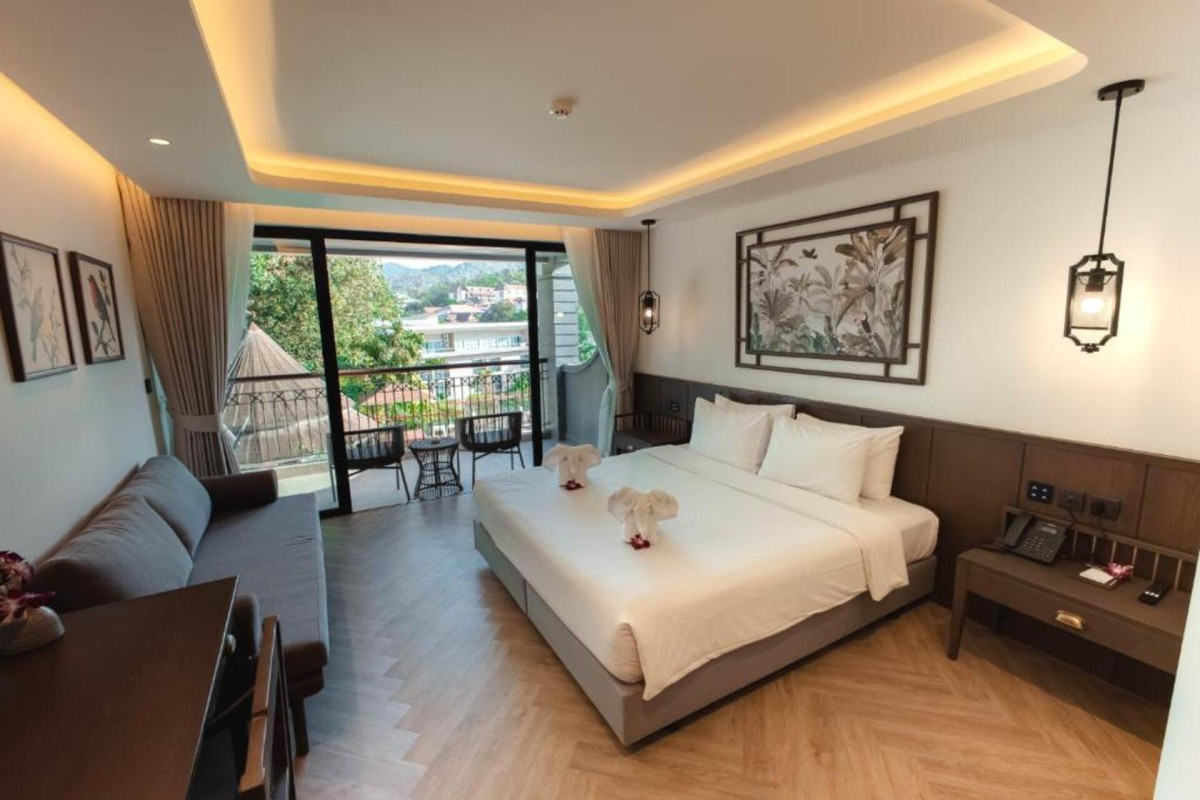 PEACH HILL RESORT