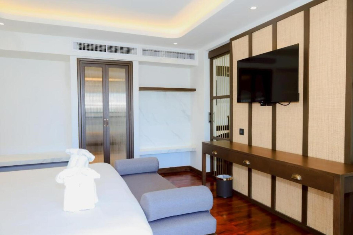 PEACH HILL RESORT
