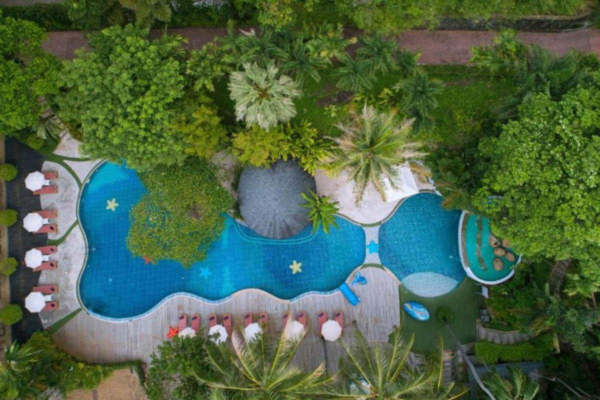 PEACH HILL RESORT