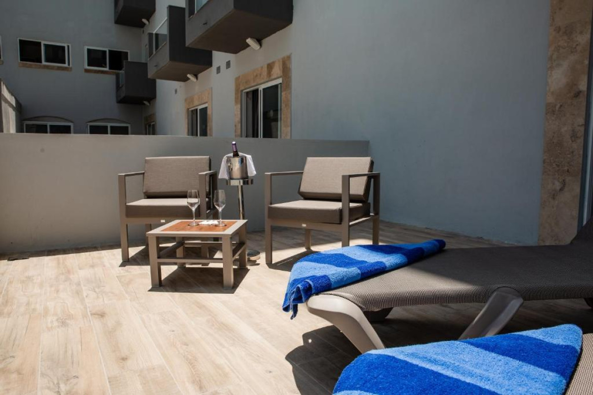 Pebbles Resort Hotel
