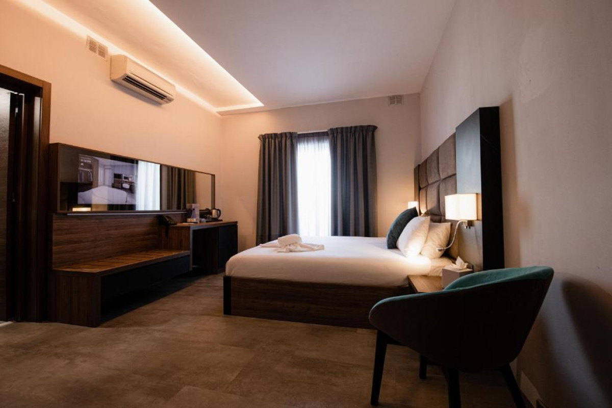 Pebbles Resort Hotel