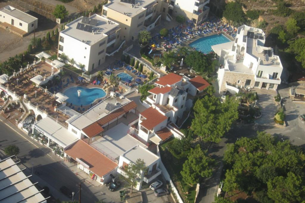 Pefkos Beach Studios & Apartments