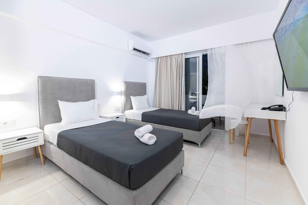 Pefkos Breeze Family Resort and Spa