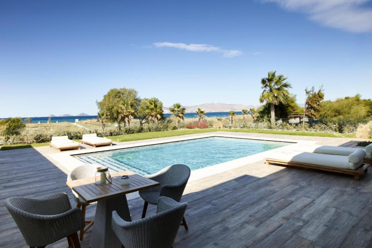 Pelagos Suites Hotel & Spa