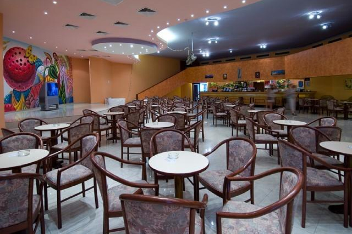 PELIKAN HOTEL