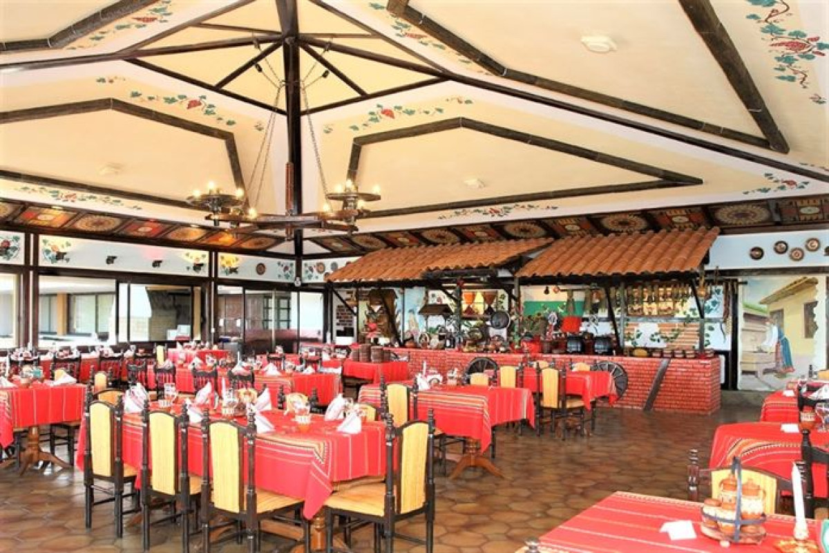 PELIKAN HOTEL