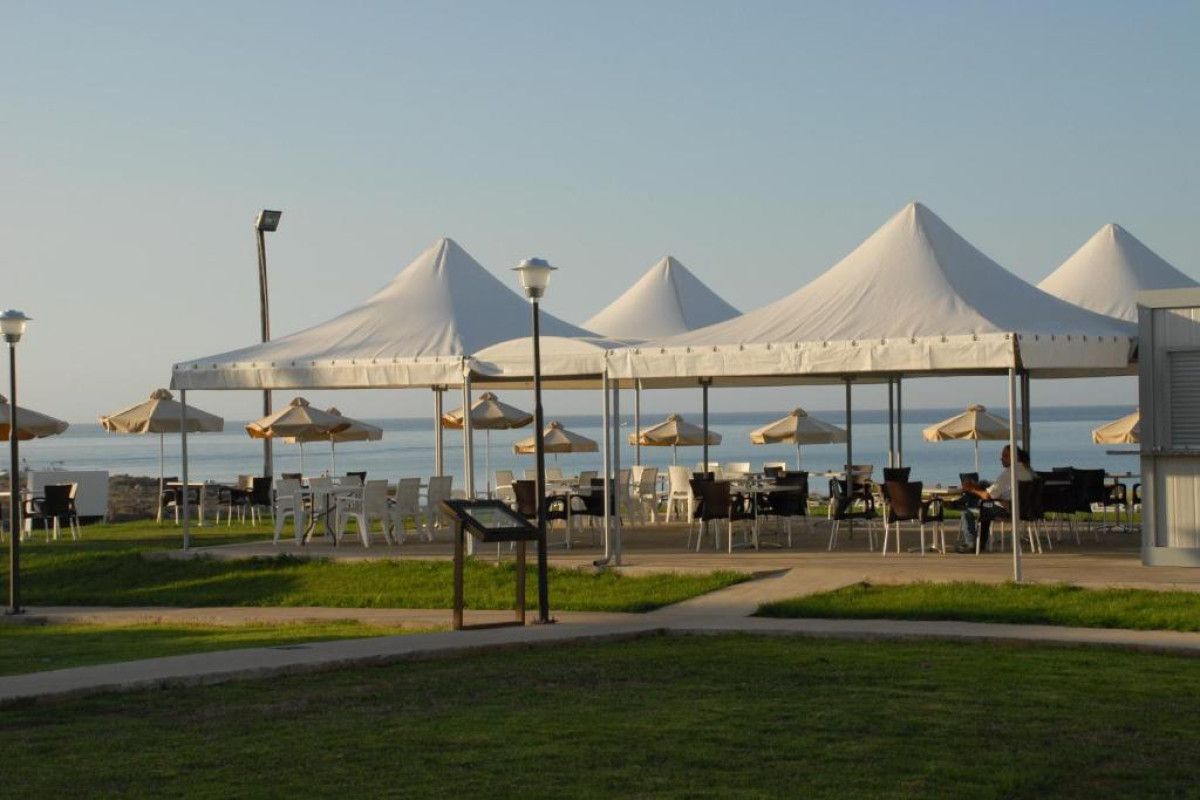 Penelope Beach Hotel Apts