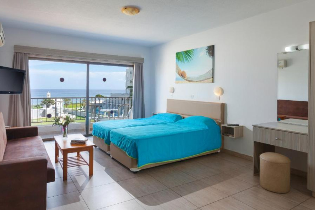 Penelope Beach Hotel Apts