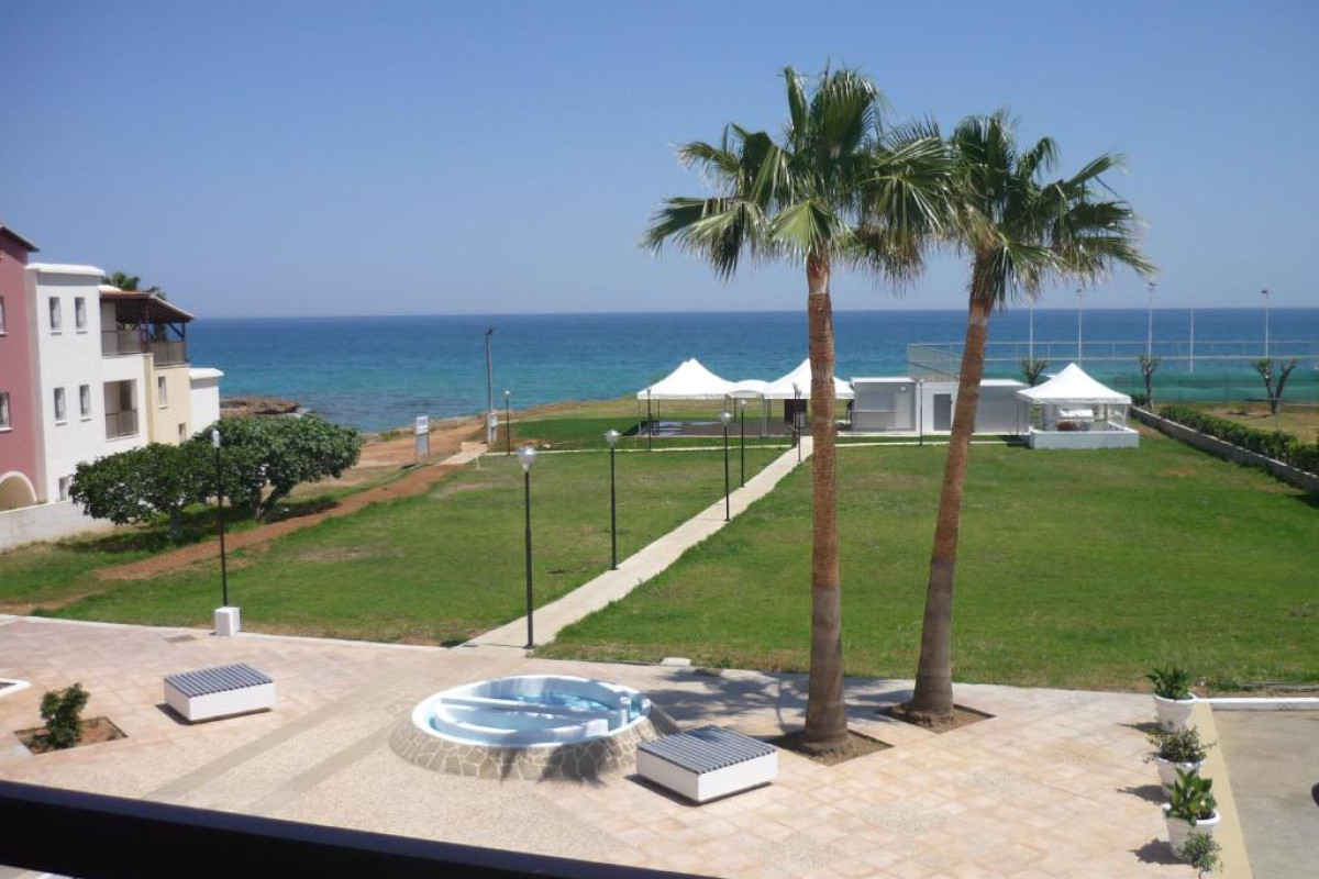 Penelope Beach Hotel Apts