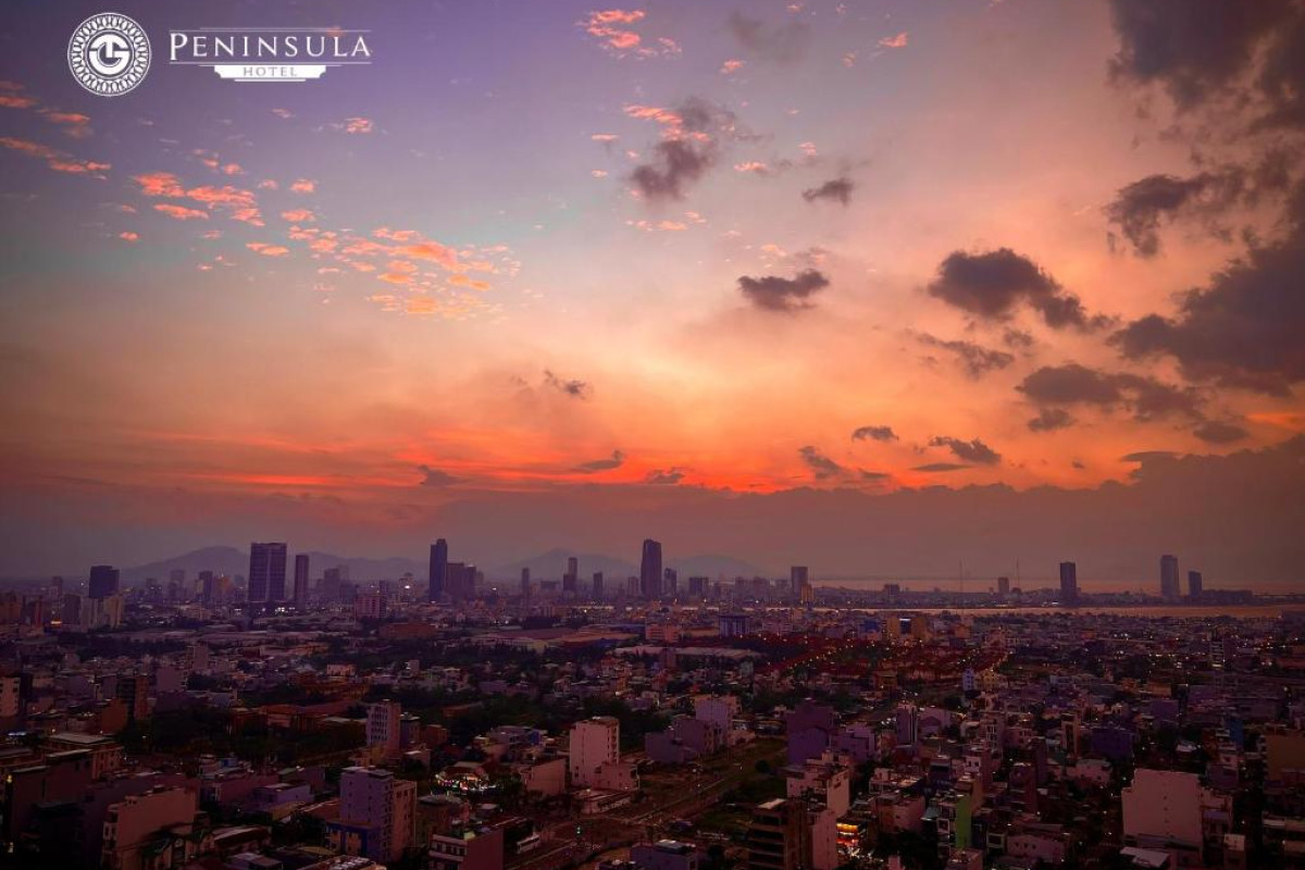 Peninsula Hotel Danang