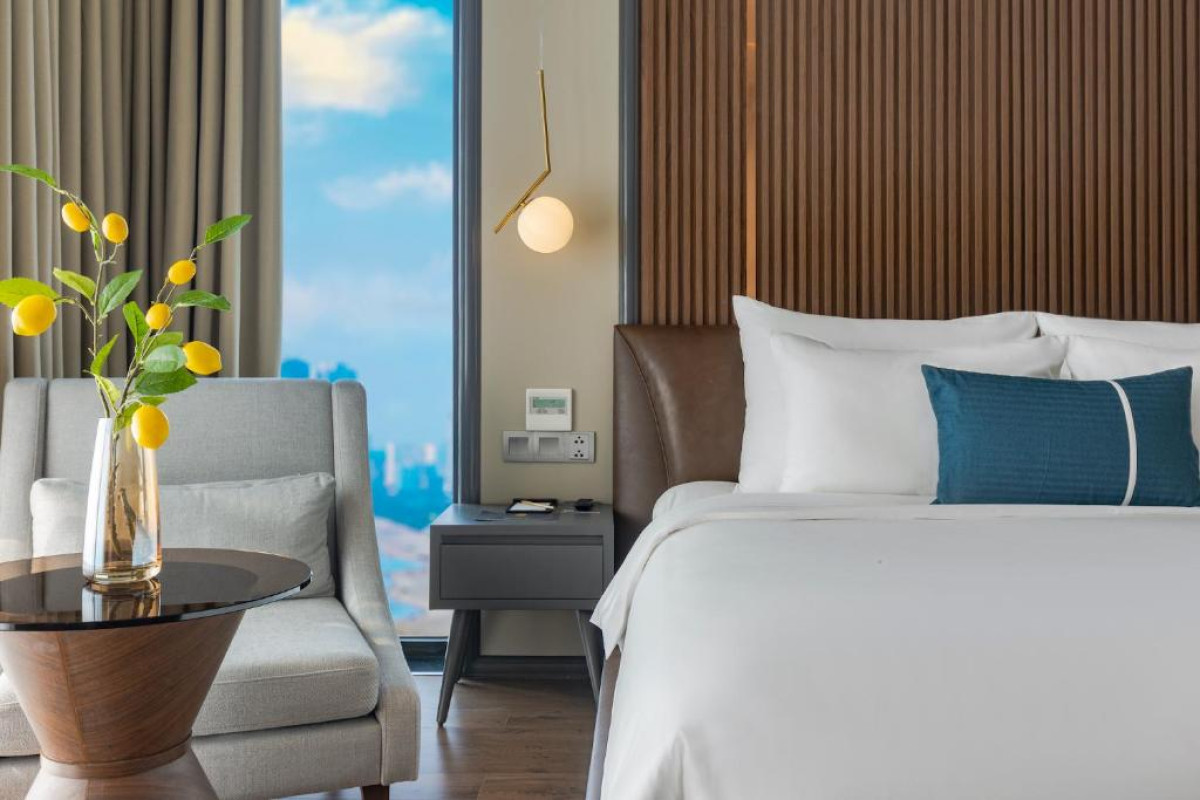 Peninsula Hotel Danang