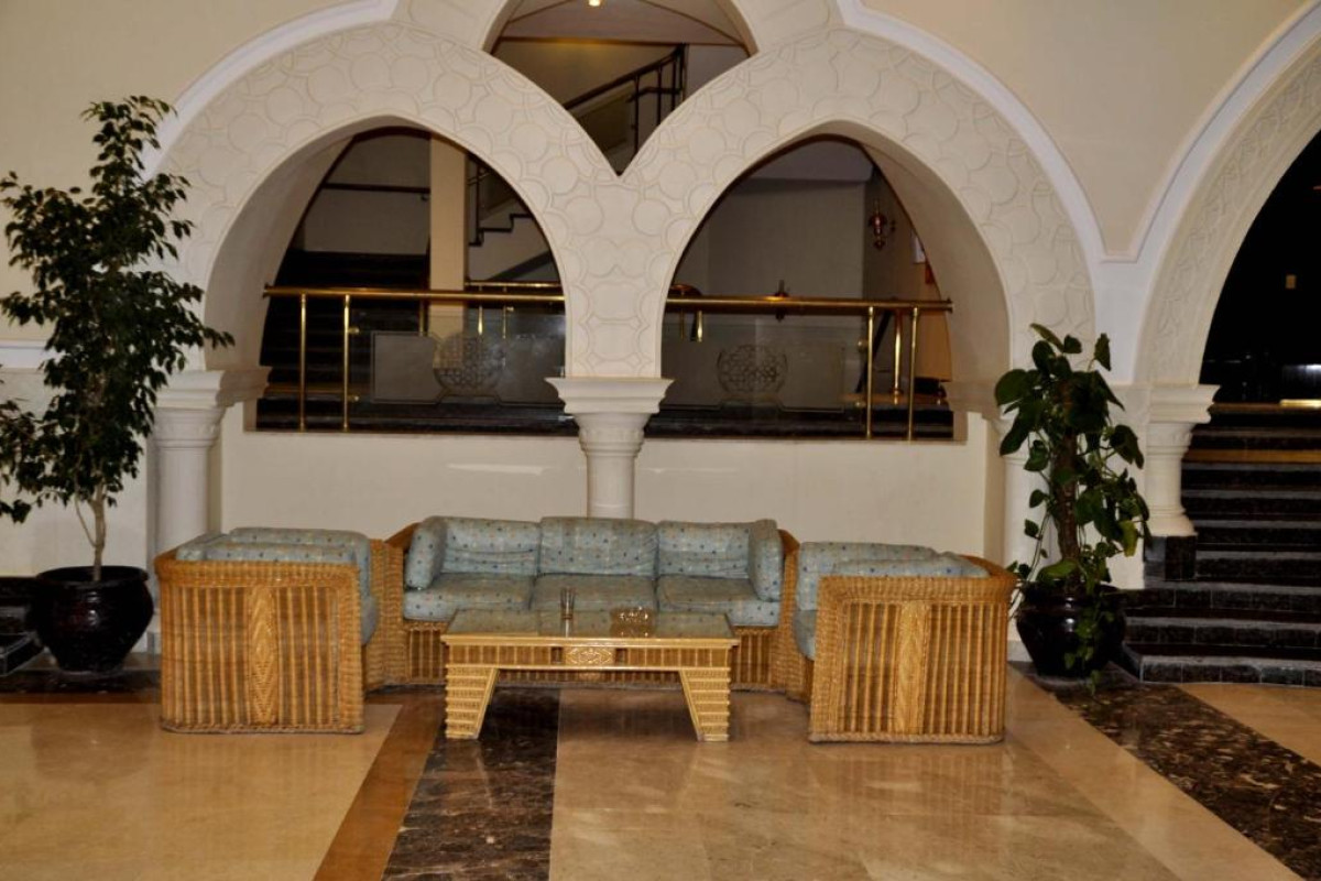 Hotel Pensee Royal Garden