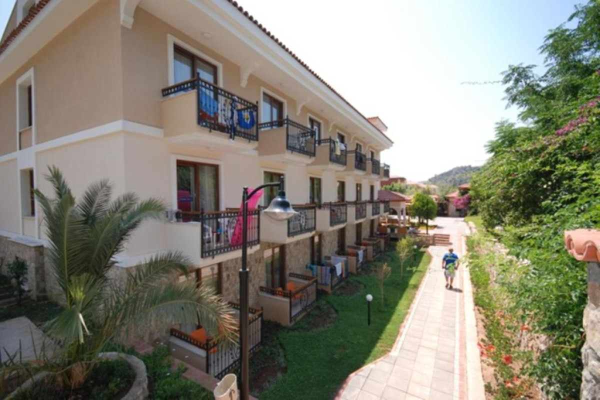 PERDIKIA BEACH
