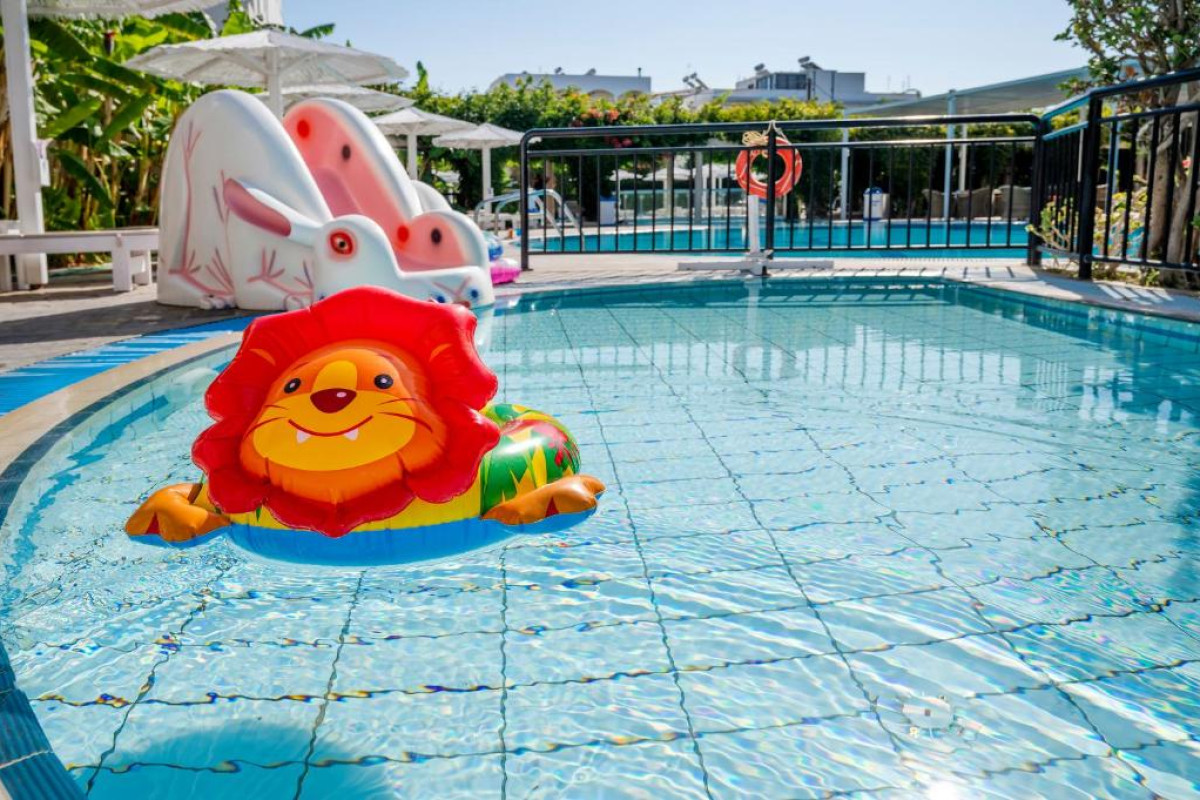 PERIDIS FAMILY RESORT