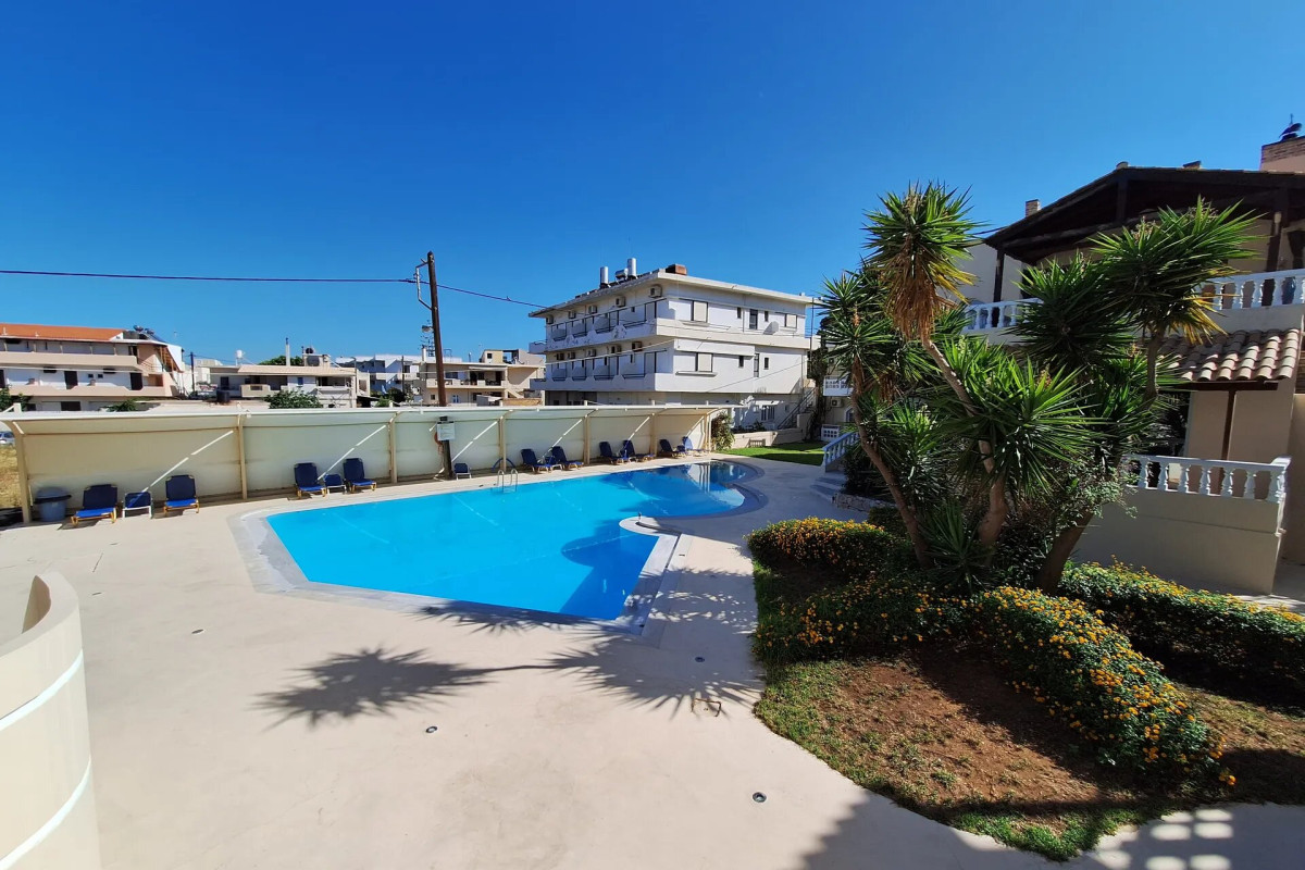 PERLA BEACH
