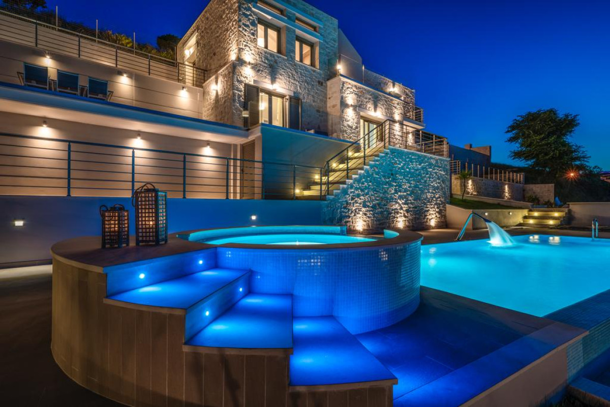 PERLA BEACH VILLA