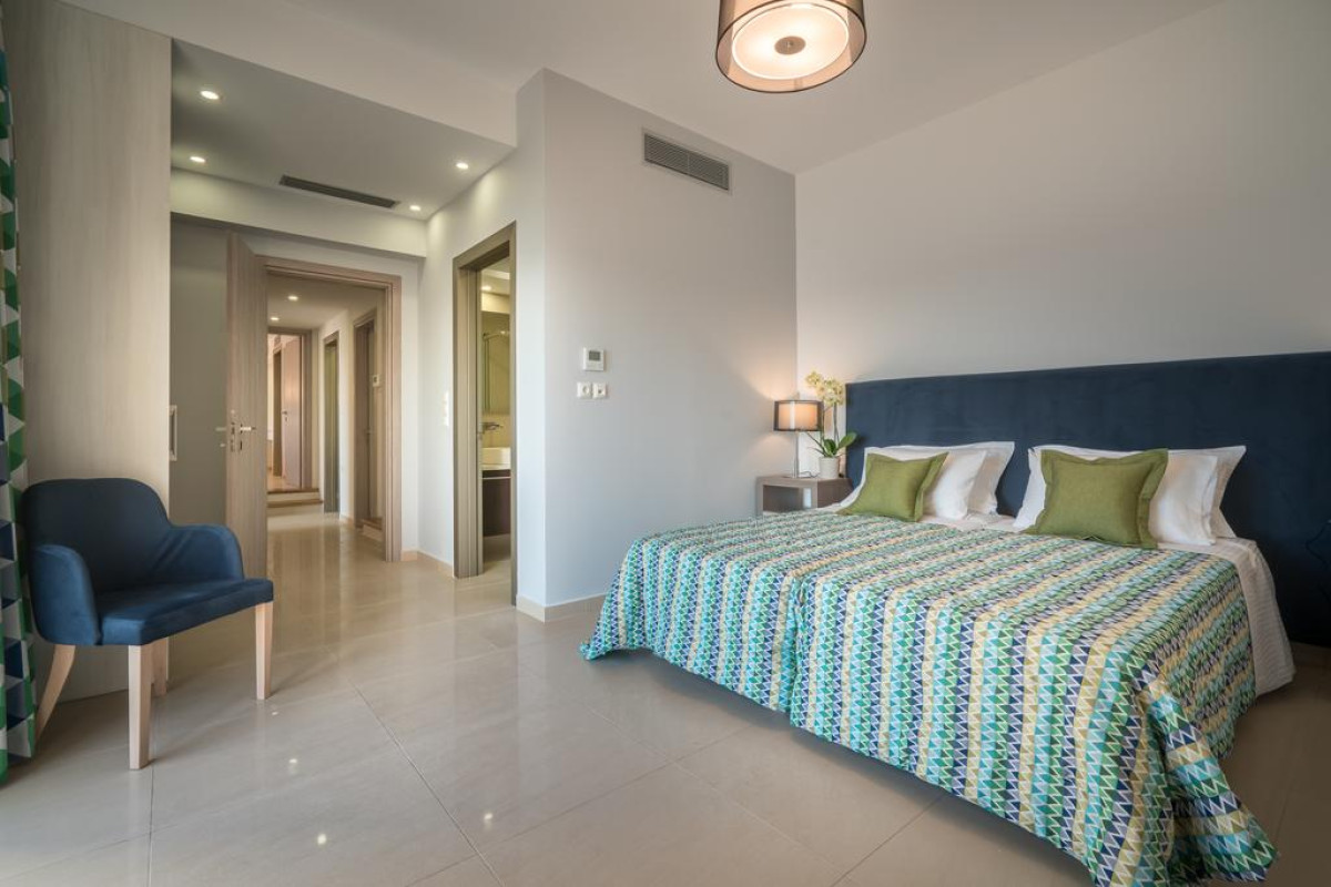 PERLA BEACH VILLA