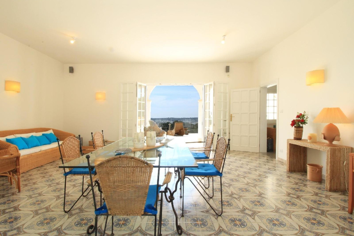 Perla Bianca Luxe Villa